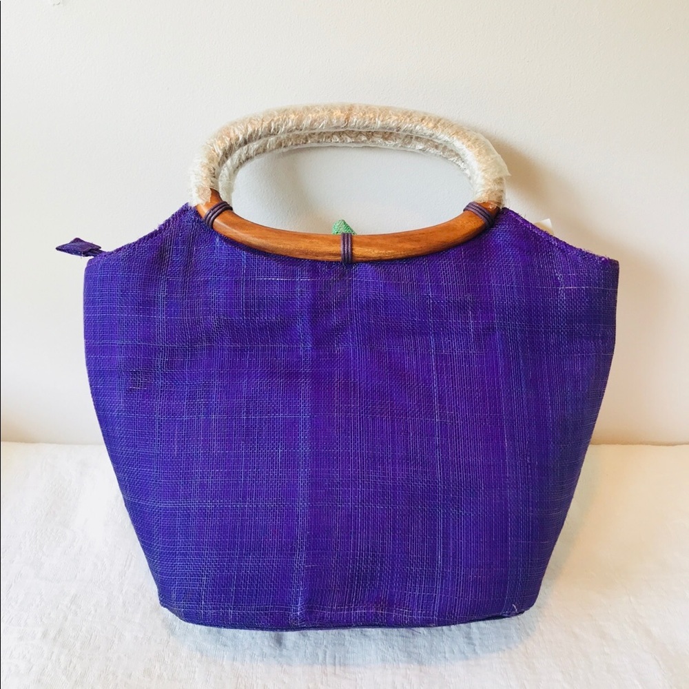 Stunning Floral Summer Bag....Wooden Handle - Picture 4 of 8